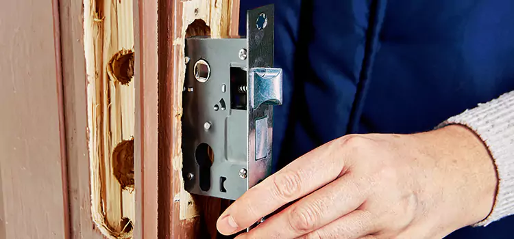 Garage Door Lock Replacement Schertz